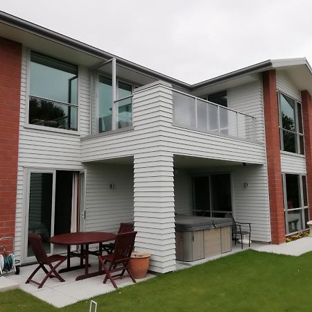 Whaka Heights Bed & Breakfast Christchurch Exterior foto